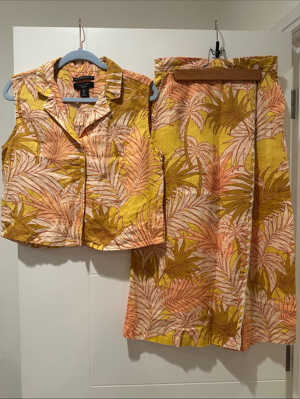 Tropical Print Two-Piece Set